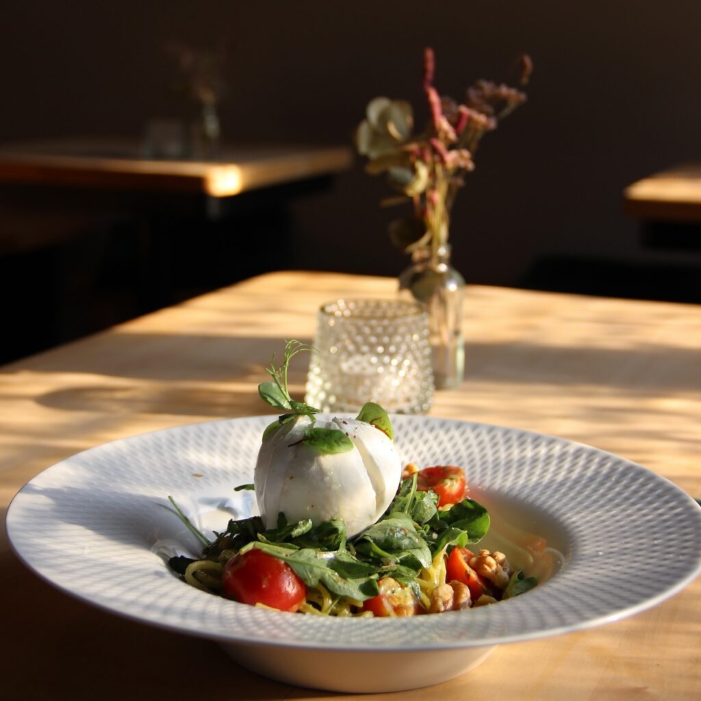 Instagram post from einsvier7_muenster. This post is in position 1.